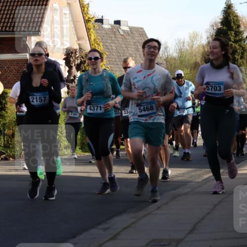 12.04.2026 - 45. Internationalen Wilhelmsburger Insellauf Yannick Fuchs http://msf.ph/oto/9476308 12.04.2026 09:03:06 Laufen 4613, 5727, 2157, 4371, 2161, 42, 33, 5468, 3092, 5703 meine-sportfotos.de