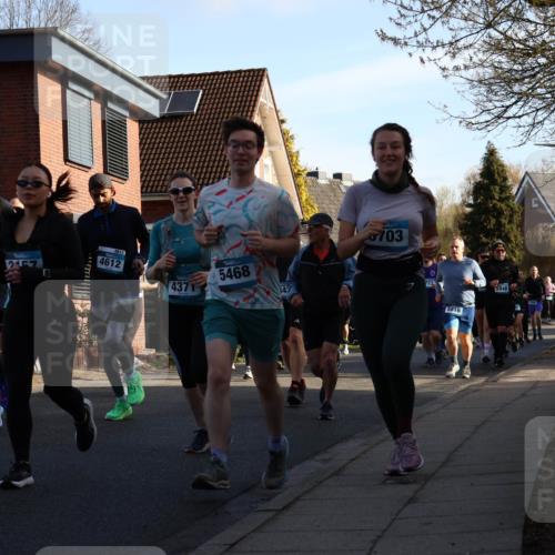 12.04.2026 - 45. Internationalen Wilhelmsburger Insellauf Yannick Fuchs http://msf.ph/oto/9476325 12.04.2026 09:03:08 Laufen 223, 5727, 2357, 4612, 5468, 4371, 103, 5816, 5948 meine-sportfotos.de