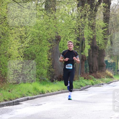 12.04.2026 - 45. Internationalen Wilhelmsburger Insellauf Yannick Fuchs http://msf.ph/oto/9476339 12.04.2026 10:10:28 Laufen 4605 meine-sportfotos.de