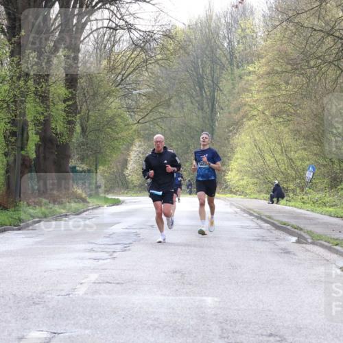 12.04.2026 - 45. Internationalen Wilhelmsburger Insellauf Yannick Fuchs http://msf.ph/oto/9476428 12.04.2026 10:10:39 Laufen 5652 meine-sportfotos.de