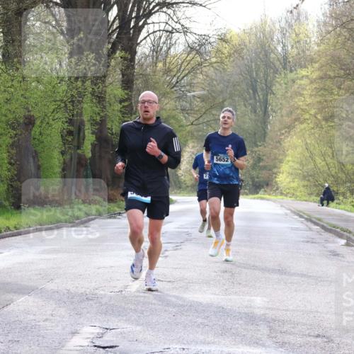 12.04.2026 - 45. Internationalen Wilhelmsburger Insellauf Yannick Fuchs http://msf.ph/oto/9476466 12.04.2026 10:10:42 Laufen 5652, 27 meine-sportfotos.de