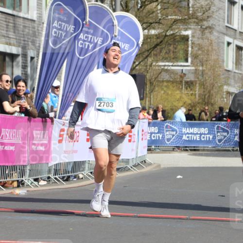 12.04.2026 - 45. Internationalen Wilhelmsburger Insellauf Strokosch-Dieckow http://msf.ph/oto/9476505 12.04.2026 11:35:19 Ziel 3371, 2703, 4788 meine-sportfotos.de