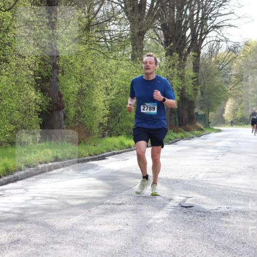 12.04.2026 - 45. Internationalen Wilhelmsburger Insellauf Yannick Fuchs http://msf.ph/oto/9476530 12.04.2026 10:10:47 Laufen 2789 meine-sportfotos.de