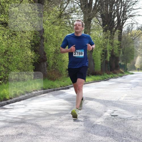 12.04.2026 - 45. Internationalen Wilhelmsburger Insellauf Yannick Fuchs http://msf.ph/oto/9476539 12.04.2026 10:10:47 Laufen 2789 meine-sportfotos.de