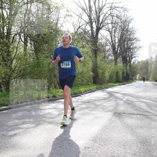 12.04.2026 - 45. Internationalen Wilhelmsburger Insellauf Yannick Fuchs http://msf.ph/oto/9476558 12.04.2026 10:10:48 Laufen 2789 meine-sportfotos.de