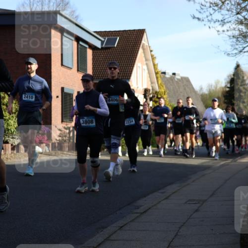 12.04.2026 - 45. Internationalen Wilhelmsburger Insellauf Yannick Fuchs http://msf.ph/oto/9476561 12.04.2026 09:03:36 Laufen 2304, 2410, 4406, 3808, 2234 meine-sportfotos.de