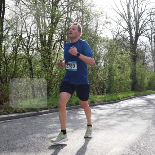 12.04.2026 - 45. Internationalen Wilhelmsburger Insellauf Yannick Fuchs http://msf.ph/oto/9476562 12.04.2026 10:10:49 Laufen 2789 meine-sportfotos.de