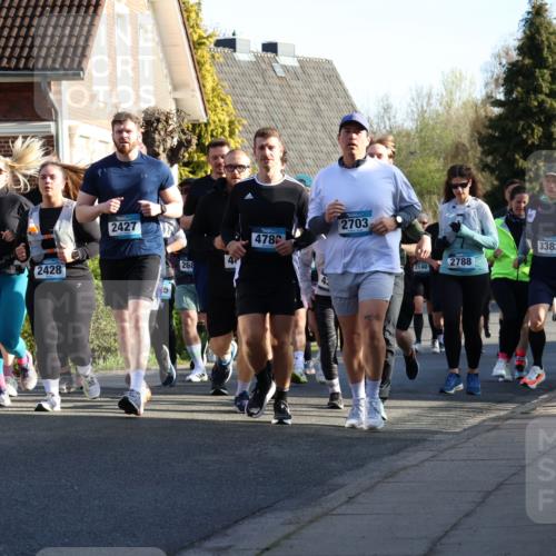 12.04.2026 - 45. Internationalen Wilhelmsburger Insellauf Yannick Fuchs http://msf.ph/oto/9476565 12.04.2026 09:03:38 Laufen 34, 24, 320, 2428, 2427, 268, 2703, 478, 3383, 2788, 2140, 25, 3714 meine-sportfotos.de