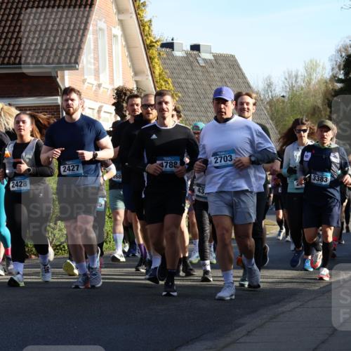 12.04.2026 - 45. Internationalen Wilhelmsburger Insellauf Yannick Fuchs http://msf.ph/oto/9476577 12.04.2026 09:03:38 Laufen 2427, 2429, 2320, 268, 2428, 5, 4788, 2703, 3383, 43, 256 meine-sportfotos.de