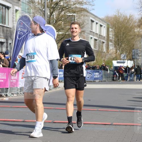 12.04.2026 - 45. Internationalen Wilhelmsburger Insellauf Strokosch-Dieckow http://msf.ph/oto/9476658 12.04.2026 11:35:23 Ziel 2703, 4788 meine-sportfotos.de