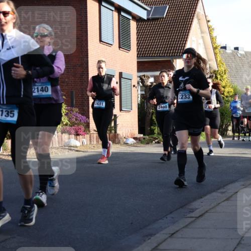 12.04.2026 - 45. Internationalen Wilhelmsburger Insellauf Yannick Fuchs http://msf.ph/oto/9476712 12.04.2026 09:03:50 Laufen 2555, 2135, 2140, 2481, 2480, 2233, 3885, 383 meine-sportfotos.de