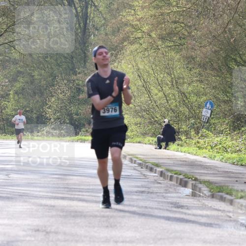 12.04.2026 - 45. Internationalen Wilhelmsburger Insellauf Yannick Fuchs http://msf.ph/oto/9476753 12.04.2026 10:11:14 Laufen 3134, 3976 meine-sportfotos.de