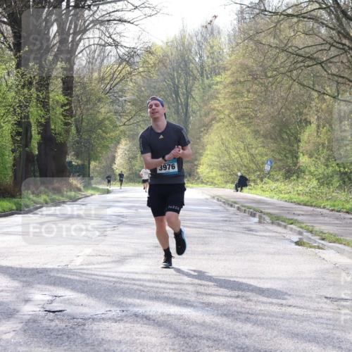 12.04.2026 - 45. Internationalen Wilhelmsburger Insellauf Yannick Fuchs http://msf.ph/oto/9476779 12.04.2026 10:11:16 Laufen 3976, 226 meine-sportfotos.de