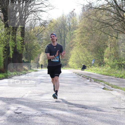 12.04.2026 - 45. Internationalen Wilhelmsburger Insellauf Yannick Fuchs http://msf.ph/oto/9476781 12.04.2026 10:11:16 Laufen 3976, 226 meine-sportfotos.de