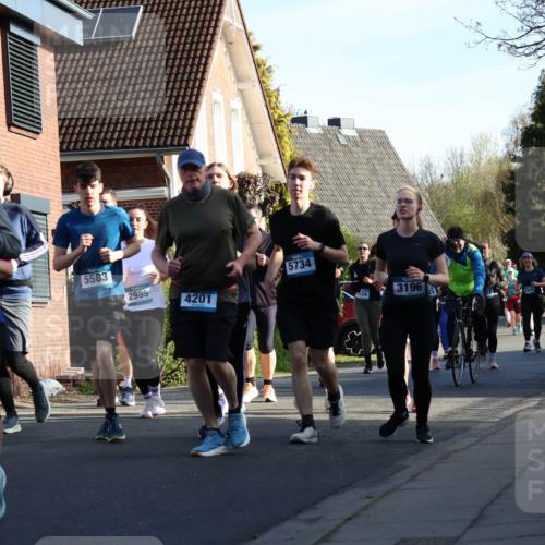 12.04.2026 - 45. Internationalen Wilhelmsburger Insellauf Yannick Fuchs http://msf.ph/oto/9476852 12.04.2026 09:04:05 Laufen 5583, 2985, 4201, 5734, 4524, 3196 meine-sportfotos.de