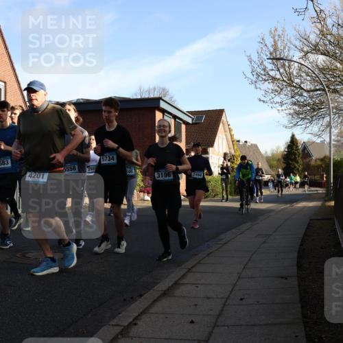 12.04.2026 - 45. Internationalen Wilhelmsburger Insellauf Yannick Fuchs http://msf.ph/oto/9476880 12.04.2026 09:04:09 Laufen 5583, 4201, 5558, 2985, 5734, 505, 3196, 2468 meine-sportfotos.de