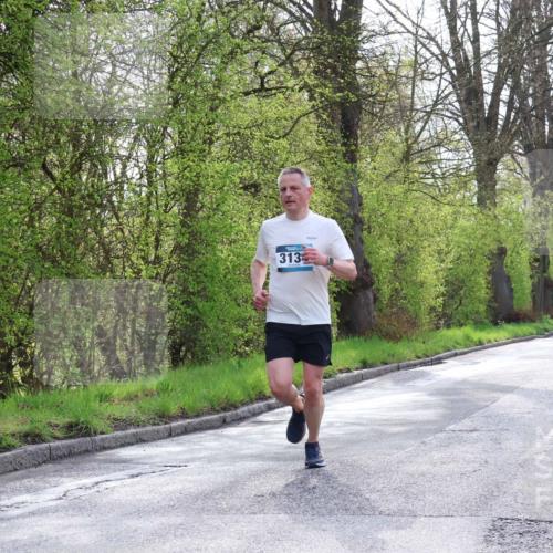 12.04.2026 - 45. Internationalen Wilhelmsburger Insellauf Yannick Fuchs http://msf.ph/oto/9476881 12.04.2026 10:11:36 Laufen 313 meine-sportfotos.de