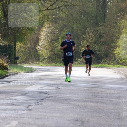 12.04.2026 - 45. Internationalen Wilhelmsburger Insellauf Yannick Fuchs http://msf.ph/oto/9476907 12.04.2026 10:11:40 Laufen 2212, 3208 meine-sportfotos.de