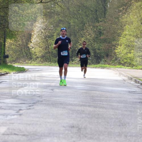 12.04.2026 - 45. Internationalen Wilhelmsburger Insellauf Yannick Fuchs http://msf.ph/oto/9476918 12.04.2026 10:11:40 Laufen 2212, 3208 meine-sportfotos.de