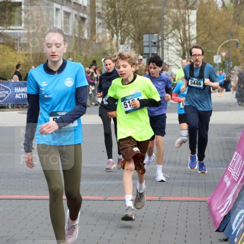 12.04.2026 - 45. Internationalen Wilhelmsburger Insellauf Strokosch-Dieckow http://msf.ph/oto/9476935 12.04.2026 12:56:56 Ziel 5131, 5184, 5446, 4859, 5729, 5134 meine-sportfotos.de