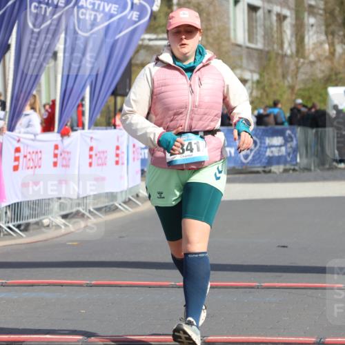 12.04.2026 - 45. Internationalen Wilhelmsburger Insellauf Strokosch-Dieckow http://msf.ph/oto/9476936 12.04.2026 11:35:56 Ziel 2341 meine-sportfotos.de