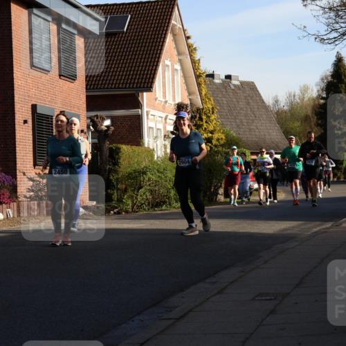 12.04.2026 - 45. Internationalen Wilhelmsburger Insellauf Yannick Fuchs http://msf.ph/oto/9476956 12.04.2026 09:04:16 Laufen 2904, 2450, 4070, 5471 meine-sportfotos.de