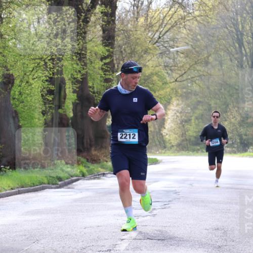 12.04.2026 - 45. Internationalen Wilhelmsburger Insellauf Yannick Fuchs http://msf.ph/oto/9476964 12.04.2026 10:11:47 Laufen 2212, 3208 meine-sportfotos.de