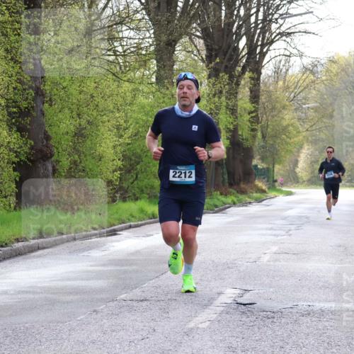 12.04.2026 - 45. Internationalen Wilhelmsburger Insellauf Yannick Fuchs http://msf.ph/oto/9476984 12.04.2026 10:11:49 Laufen 2212 meine-sportfotos.de