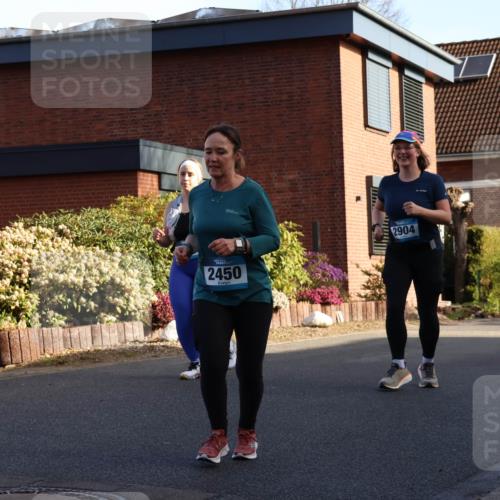 12.04.2026 - 45. Internationalen Wilhelmsburger Insellauf Yannick Fuchs http://msf.ph/oto/9476990 12.04.2026 09:04:19 Laufen 2450, 2904, 1070 meine-sportfotos.de