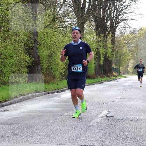 12.04.2026 - 45. Internationalen Wilhelmsburger Insellauf Yannick Fuchs http://msf.ph/oto/9476991 12.04.2026 10:11:49 Laufen 2212 meine-sportfotos.de