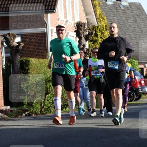 12.04.2026 - 45. Internationalen Wilhelmsburger Insellauf Yannick Fuchs http://msf.ph/oto/9477004 12.04.2026 09:04:21 Laufen 4070, 3457, 5471, 3273, 2 meine-sportfotos.de
