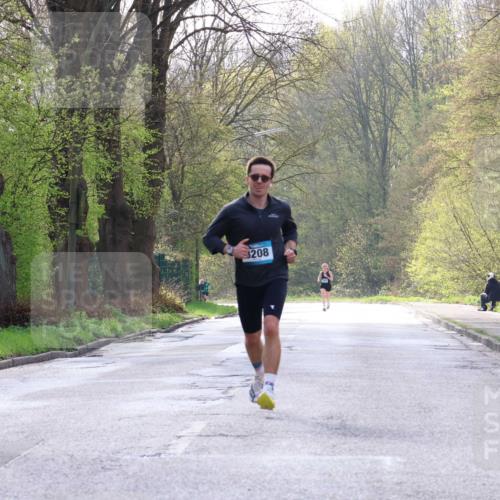12.04.2026 - 45. Internationalen Wilhelmsburger Insellauf Yannick Fuchs http://msf.ph/oto/9477019 12.04.2026 10:11:52 Laufen 3208 meine-sportfotos.de