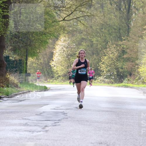 12.04.2026 - 45. Internationalen Wilhelmsburger Insellauf Yannick Fuchs http://msf.ph/oto/9477075 12.04.2026 10:12:04 Laufen 4003 meine-sportfotos.de
