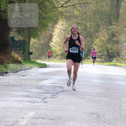 12.04.2026 - 45. Internationalen Wilhelmsburger Insellauf Yannick Fuchs http://msf.ph/oto/9477084 12.04.2026 10:12:06 Laufen 4003 meine-sportfotos.de
