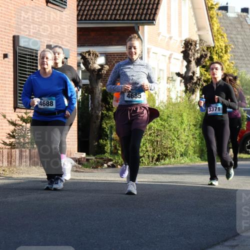 12.04.2026 - 45. Internationalen Wilhelmsburger Insellauf Yannick Fuchs http://msf.ph/oto/9477146 12.04.2026 09:04:34 Laufen 4688, 4685, 3371 meine-sportfotos.de