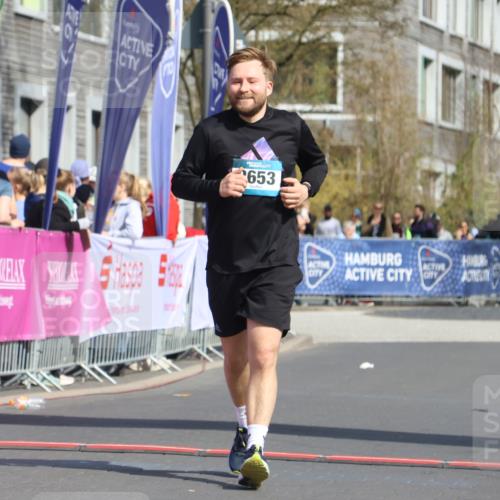 12.04.2026 - 45. Internationalen Wilhelmsburger Insellauf Strokosch-Dieckow http://msf.ph/oto/9477182 12.04.2026 11:36:41 Ziel 2653 meine-sportfotos.de