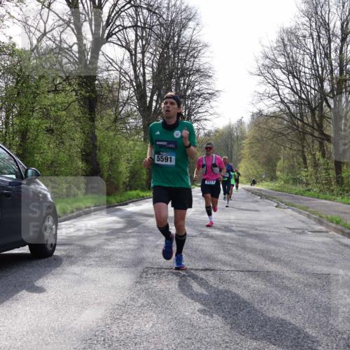 12.04.2026 - 45. Internationalen Wilhelmsburger Insellauf Yannick Fuchs http://msf.ph/oto/9477184 12.04.2026 10:12:35 Laufen 5591, 3317 meine-sportfotos.de