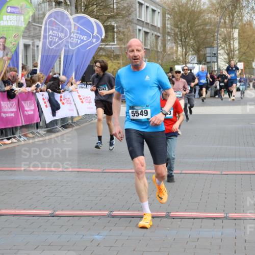 12.04.2026 - 45. Internationalen Wilhelmsburger Insellauf Strokosch-Dieckow http://msf.ph/oto/9477258 12.04.2026 12:57:17 Ziel 5141, 5549, 5163, 5147, 3600 meine-sportfotos.de