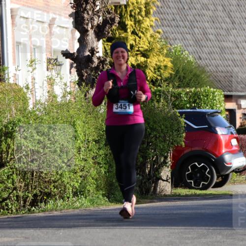 12.04.2026 - 45. Internationalen Wilhelmsburger Insellauf Yannick Fuchs http://msf.ph/oto/9477261 12.04.2026 09:04:49 Laufen 3451, 4509 meine-sportfotos.de