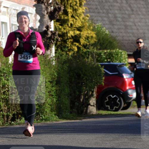 12.04.2026 - 45. Internationalen Wilhelmsburger Insellauf Yannick Fuchs http://msf.ph/oto/9477287 12.04.2026 09:04:51 Laufen 3451, 4509, 4508 meine-sportfotos.de