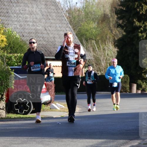 12.04.2026 - 45. Internationalen Wilhelmsburger Insellauf Yannick Fuchs http://msf.ph/oto/9477297 12.04.2026 09:04:52 Laufen 4509, 4508, 5593, 3543 meine-sportfotos.de