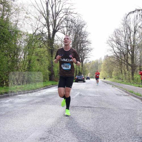 12.04.2026 - 45. Internationalen Wilhelmsburger Insellauf Yannick Fuchs http://msf.ph/oto/9477312 12.04.2026 10:12:46 Laufen 5507 meine-sportfotos.de