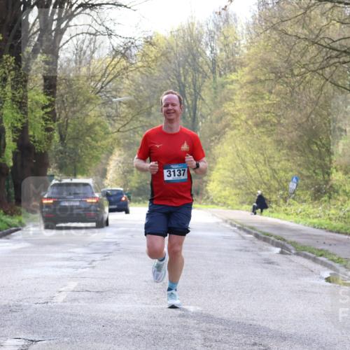 12.04.2026 - 45. Internationalen Wilhelmsburger Insellauf Yannick Fuchs http://msf.ph/oto/9477327 12.04.2026 10:12:47 Laufen 3137 meine-sportfotos.de