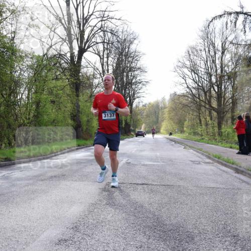 12.04.2026 - 45. Internationalen Wilhelmsburger Insellauf Yannick Fuchs http://msf.ph/oto/9477362 12.04.2026 10:12:50 Laufen 3137 meine-sportfotos.de