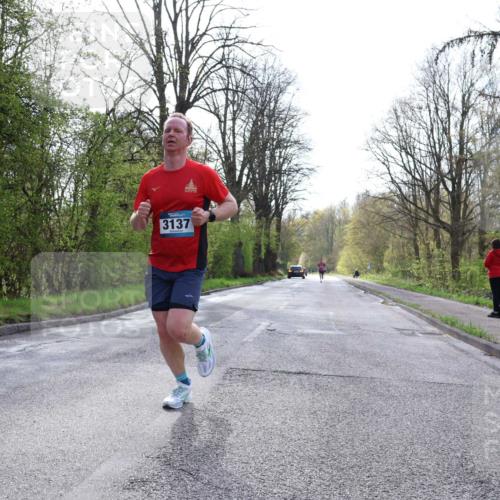 12.04.2026 - 45. Internationalen Wilhelmsburger Insellauf Yannick Fuchs http://msf.ph/oto/9477366 12.04.2026 10:12:50 Laufen 3137 meine-sportfotos.de