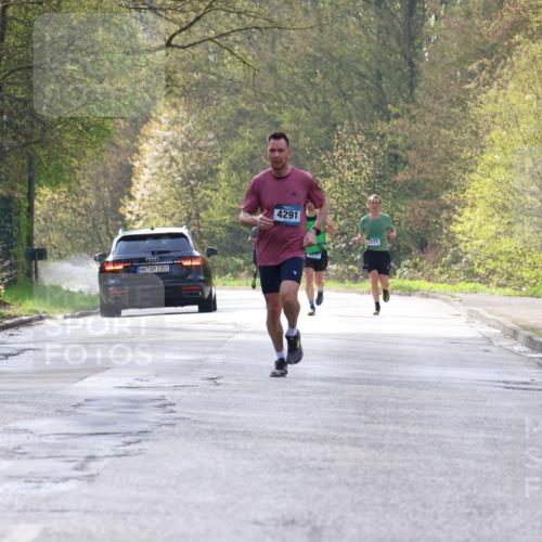 12.04.2026 - 45. Internationalen Wilhelmsburger Insellauf Yannick Fuchs http://msf.ph/oto/9477378 12.04.2026 10:12:52 Laufen 330, 2301, 4291, 0271, 3771 meine-sportfotos.de