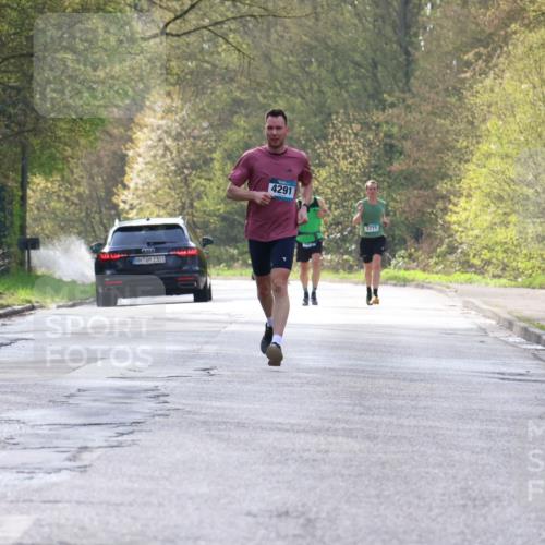 12.04.2026 - 45. Internationalen Wilhelmsburger Insellauf Yannick Fuchs http://msf.ph/oto/9477379 12.04.2026 10:12:53 Laufen 4291, 83, 2301, 27, 3771 meine-sportfotos.de