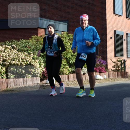 12.04.2026 - 45. Internationalen Wilhelmsburger Insellauf Yannick Fuchs http://msf.ph/oto/9477431 12.04.2026 09:05:09 Laufen 5593, 693 meine-sportfotos.de