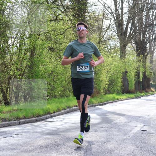 12.04.2026 - 45. Internationalen Wilhelmsburger Insellauf Yannick Fuchs http://msf.ph/oto/9477635 12.04.2026 10:13:30 Laufen 5237 meine-sportfotos.de