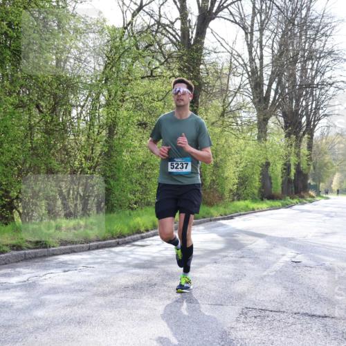 12.04.2026 - 45. Internationalen Wilhelmsburger Insellauf Yannick Fuchs http://msf.ph/oto/9477636 12.04.2026 10:13:30 Laufen 5237 meine-sportfotos.de